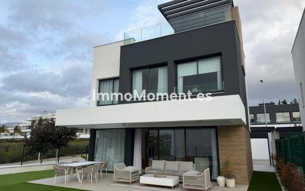 Bestaande woning - Vrijstaande villa - Estepona  - Estepona Centro