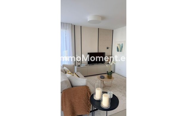 Bestaande woning - Vrijstaande villa - Estepona  - Estepona Centro