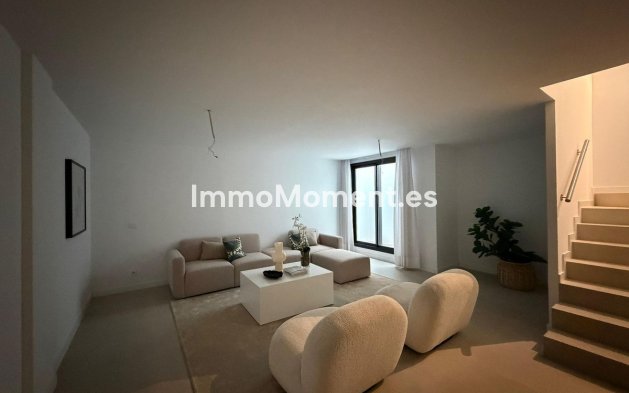 Bestaande woning - Vrijstaande villa - Estepona  - Estepona Centro