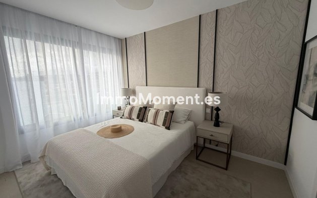 Bestaande woning - Vrijstaande villa - Estepona  - Estepona Centro