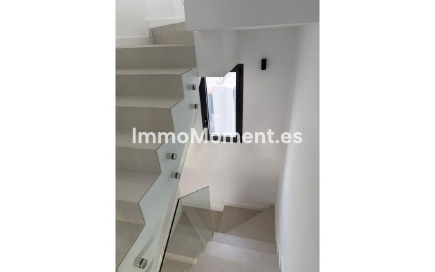 Bestaande woning - Vrijstaande villa - Estepona  - Estepona Centro