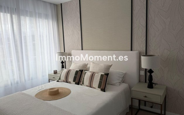 Bestaande woning - Vrijstaande villa - Estepona  - Estepona Centro