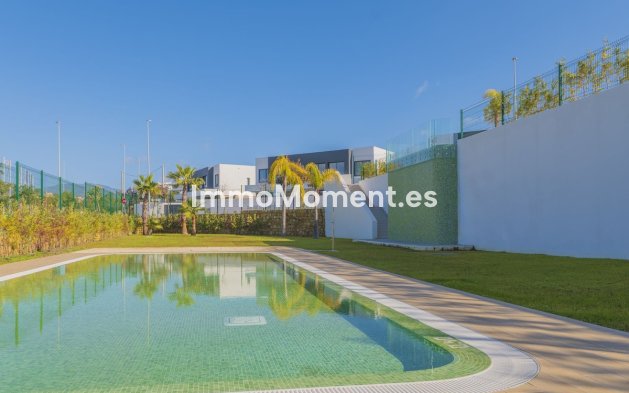 Bestaande woning - Vrijstaande villa - Estepona  - Estepona Centro