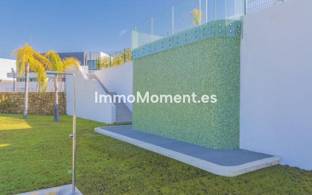 Bestaande woning - Vrijstaande villa - Estepona  - Estepona Centro