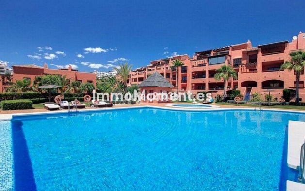 Reventa - Apartamento - Benahavís - Benahavís Centro
