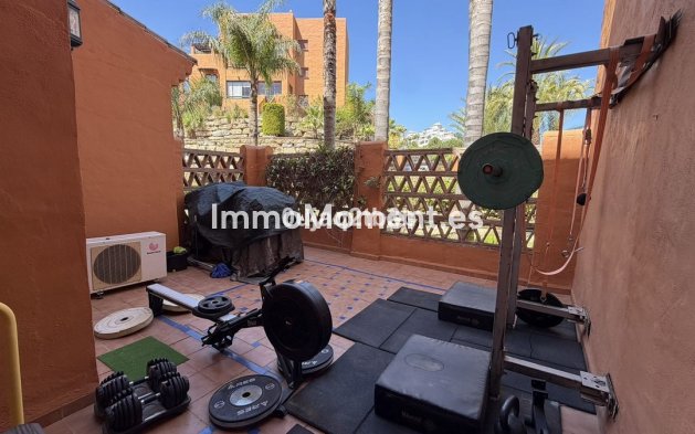 Reventa - Apartamento - Benahavís - Benahavís Centro