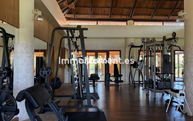 Reventa - Apartamento - Benahavís - Benahavís Centro