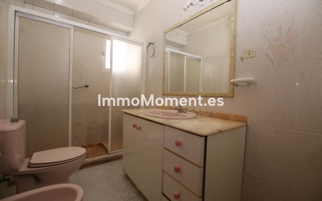 Resale - Townhouse - Estepona - Estepona Centro