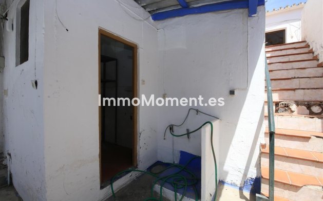 Resale - Townhouse - Estepona - Estepona Centro
