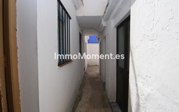 Resale - Townhouse - Estepona - Estepona Centro