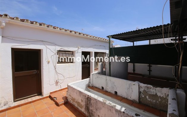 Resale - Townhouse - Estepona - Estepona Centro