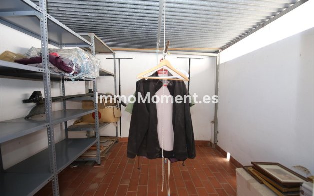 Resale - Townhouse - Estepona - Estepona Centro