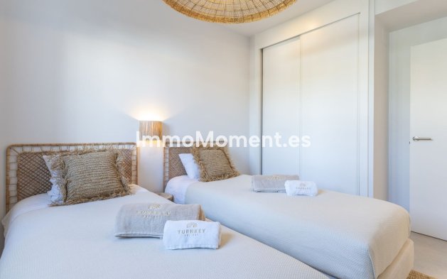 Reventa - Apartamento - Estepona  - Estepona Centro