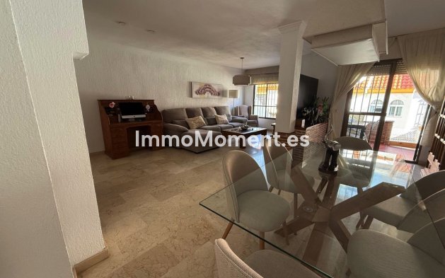Bestaande woning - Rijtjeshuis - Estepona  - Estepona Centro