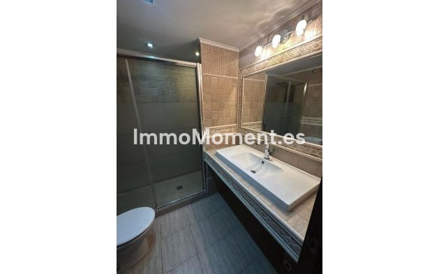 Bestaande woning - Rijtjeshuis - Estepona  - Estepona Centro