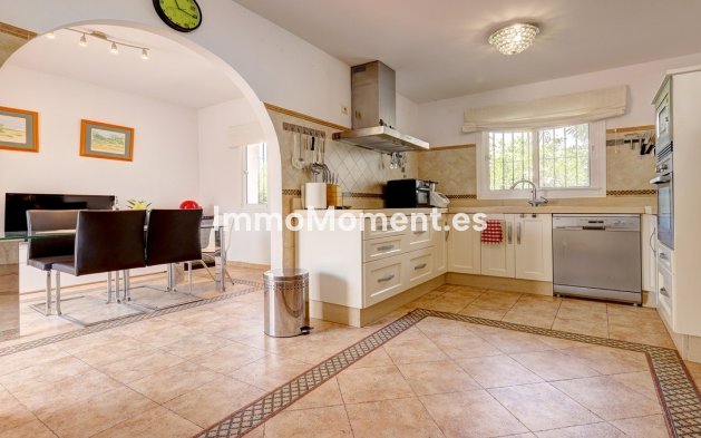 Bestaande woning - Vrijstaande villa - Casares - Casares Centro