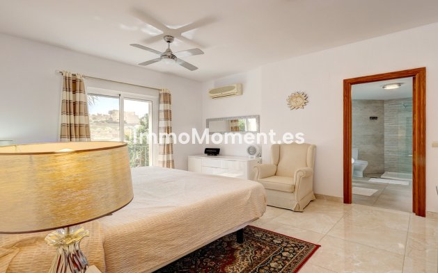 Bestaande woning - Vrijstaande villa - Casares - Casares Centro