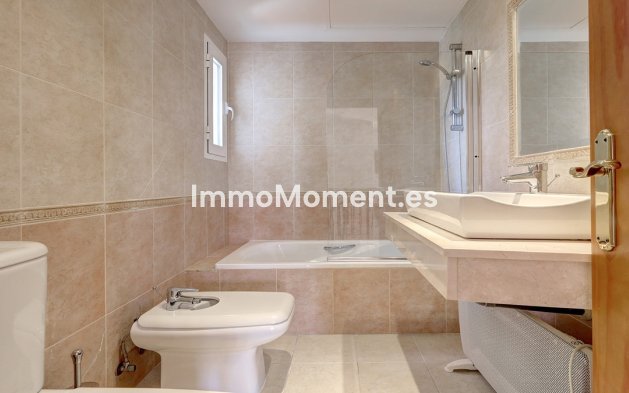 Bestaande woning - Vrijstaande villa - Casares - Casares Centro