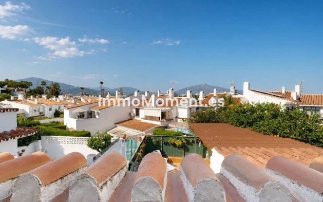 Wiederverkauf - Reihenhaus - Estepona  - Estepona Centro