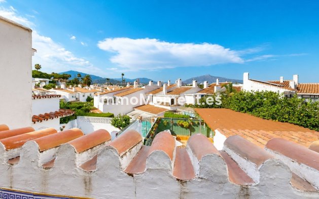 Wiederverkauf - Reihenhaus - Estepona  - Estepona Centro