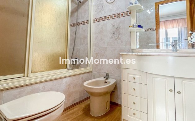 Wiederverkauf - Wohnung - Torrevieja - Torrevieja Centro