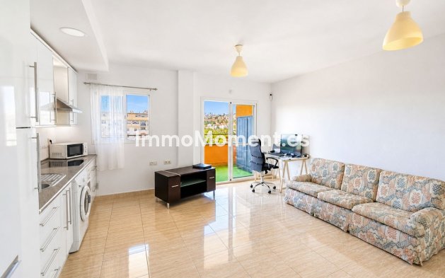Resale - Apartment - Manilva - San Luis de Sabinillas