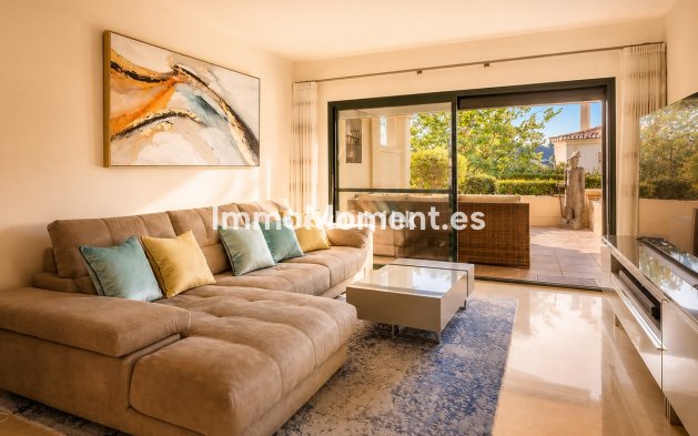Resale - Apartment - Benahavís - Benahavís Centro