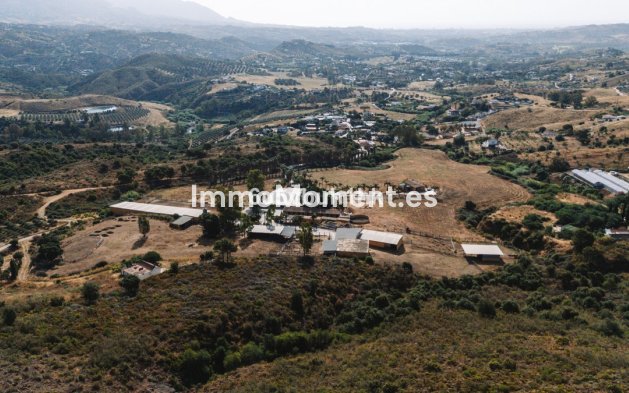 Reventa - Casa de campo - Mijas - Entrerrios
