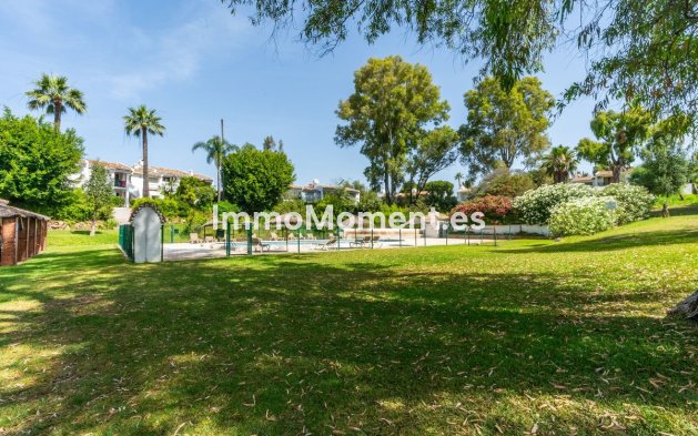 Bestaande woning - Appartement - Estepona  - Atalaya