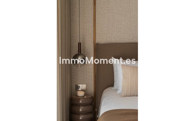 Revente - Appartement - Marbella - Nueva Andalucía