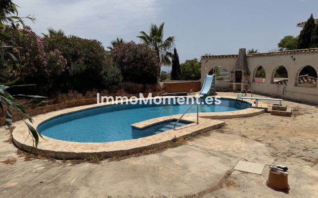 Wiederverkauf - Freistehende Villa - Benalmadena - Benalmadena Centro