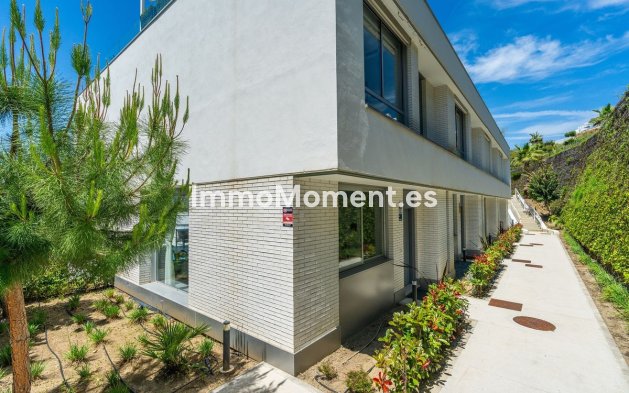 Revente - Maison mitoyenne - Estepona  - Cancelada
