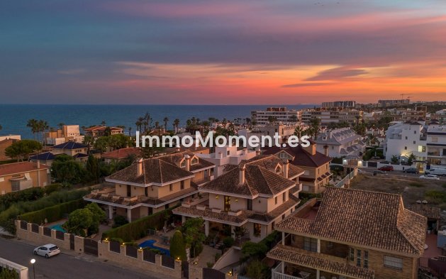 Wiederverkauf - Freistehende Villa - Torrevieja - La Veleta