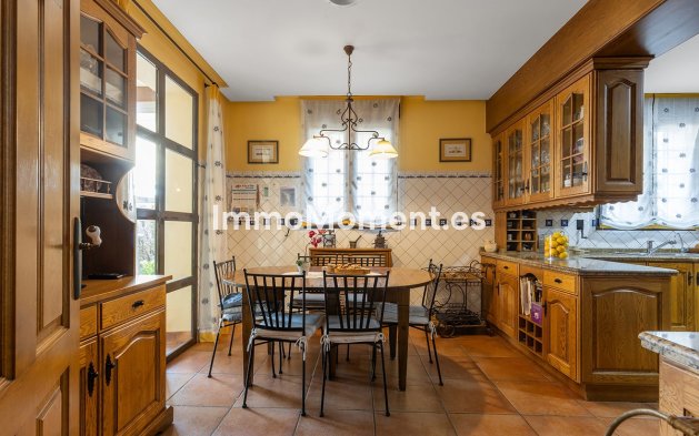 Wiederverkauf - Freistehende Villa - Torrevieja - La Veleta