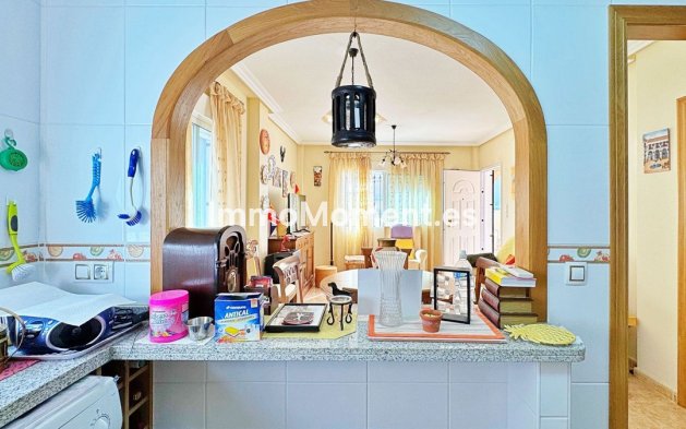 Bestaande woning - Rijtjeshuis - Orihuela - Villamartín