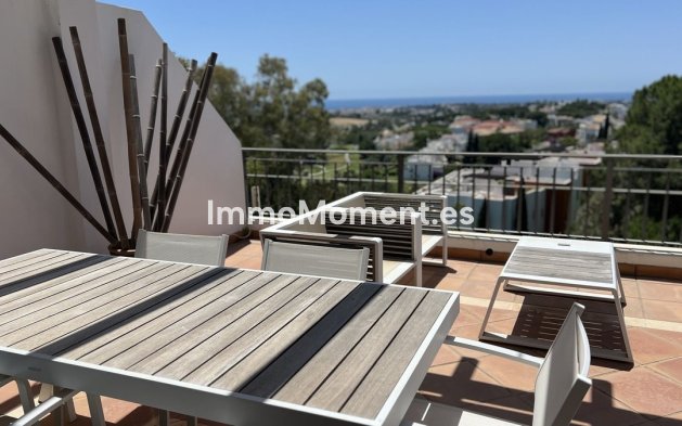 Resale - Apartment - Benahavís - La Quinta