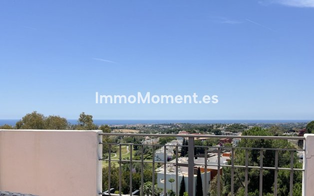 Resale - Apartment - Benahavís - La Quinta