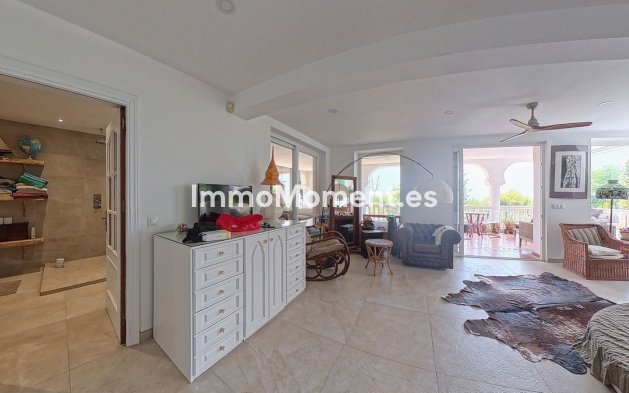 Wiederverkauf - Freistehende Villa - Benalmadena - Torremuelle