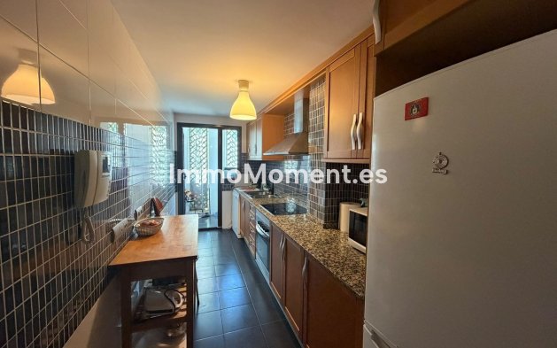 Wiederverkauf - Wohnung - Estepona  - Selwo