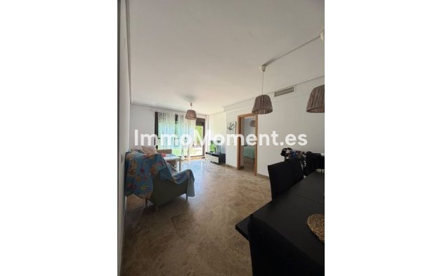 Wiederverkauf - Wohnung - Estepona  - Selwo
