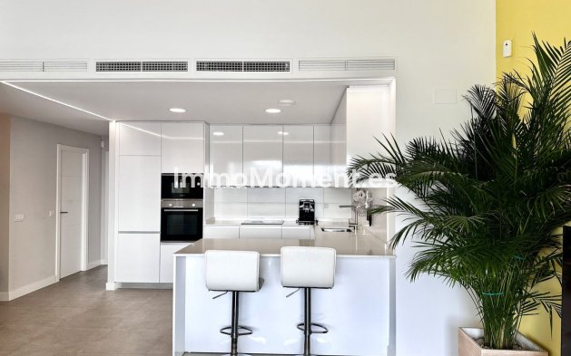 Reventa - Apartamento - Benalmadena - Benalmadena Centro