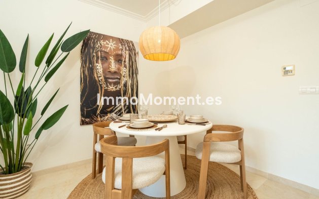 Resale - Apartment - Casares - Casares Centro