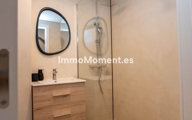Resale - Apartment - Casares - Casares Centro