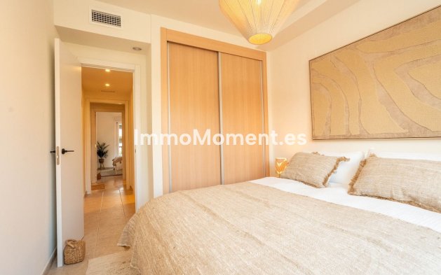 Resale - Apartment - Casares - Casares Centro