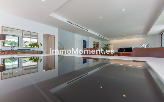 Resale - Detached villa - Manilva - La Duquesa