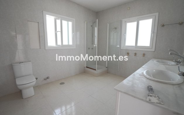 Reventa - Villa independiente - Marbella - Nueva Andalucía