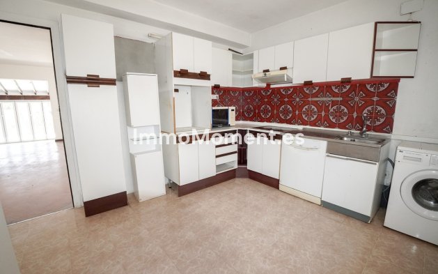 Reventa - Villa independiente - Marbella - Nueva Andalucía