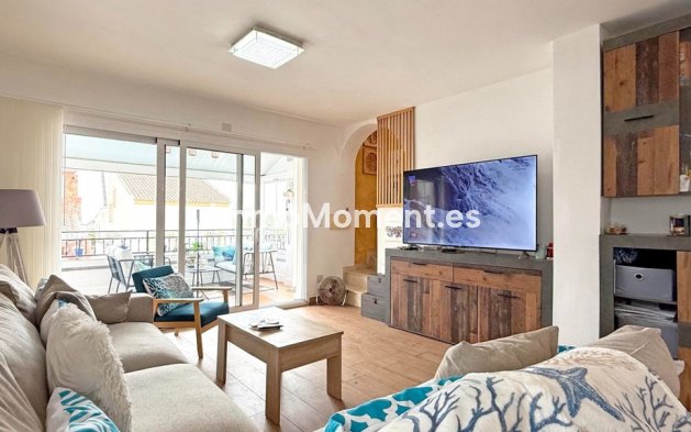 Bestaande woning - Vrijstaande villa - Orihuela - Villamartín
