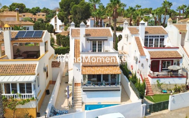 Bestaande woning - Vrijstaande villa - Orihuela - Villamartín