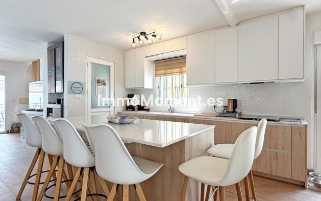 Bestaande woning - Vrijstaande villa - Orihuela - Villamartín